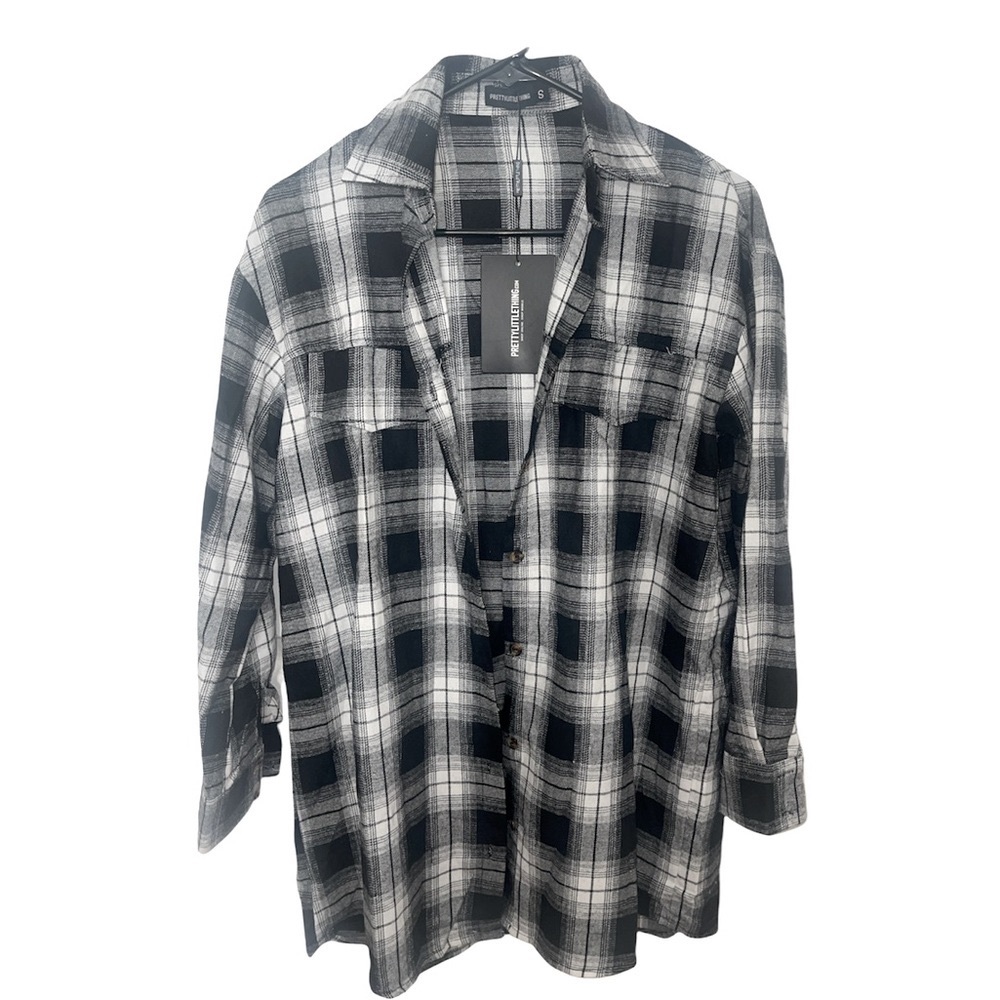 PrettyLittleThing Black Oversized Flannel Shirt (Size S)